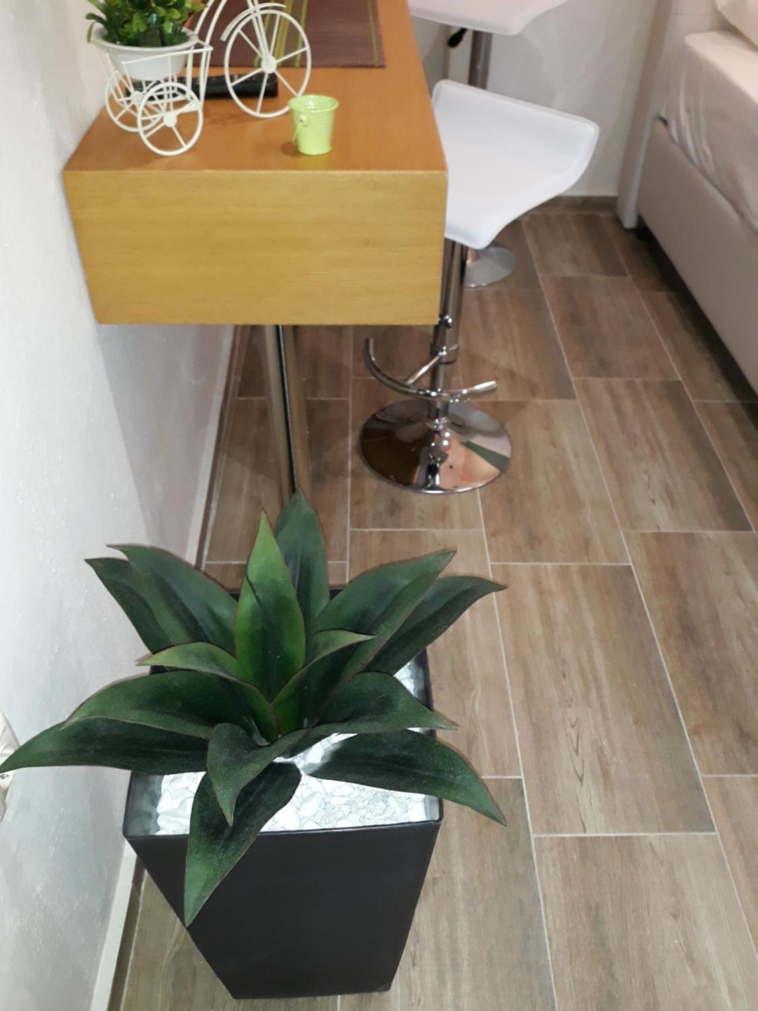 Apartment Dramamine2
