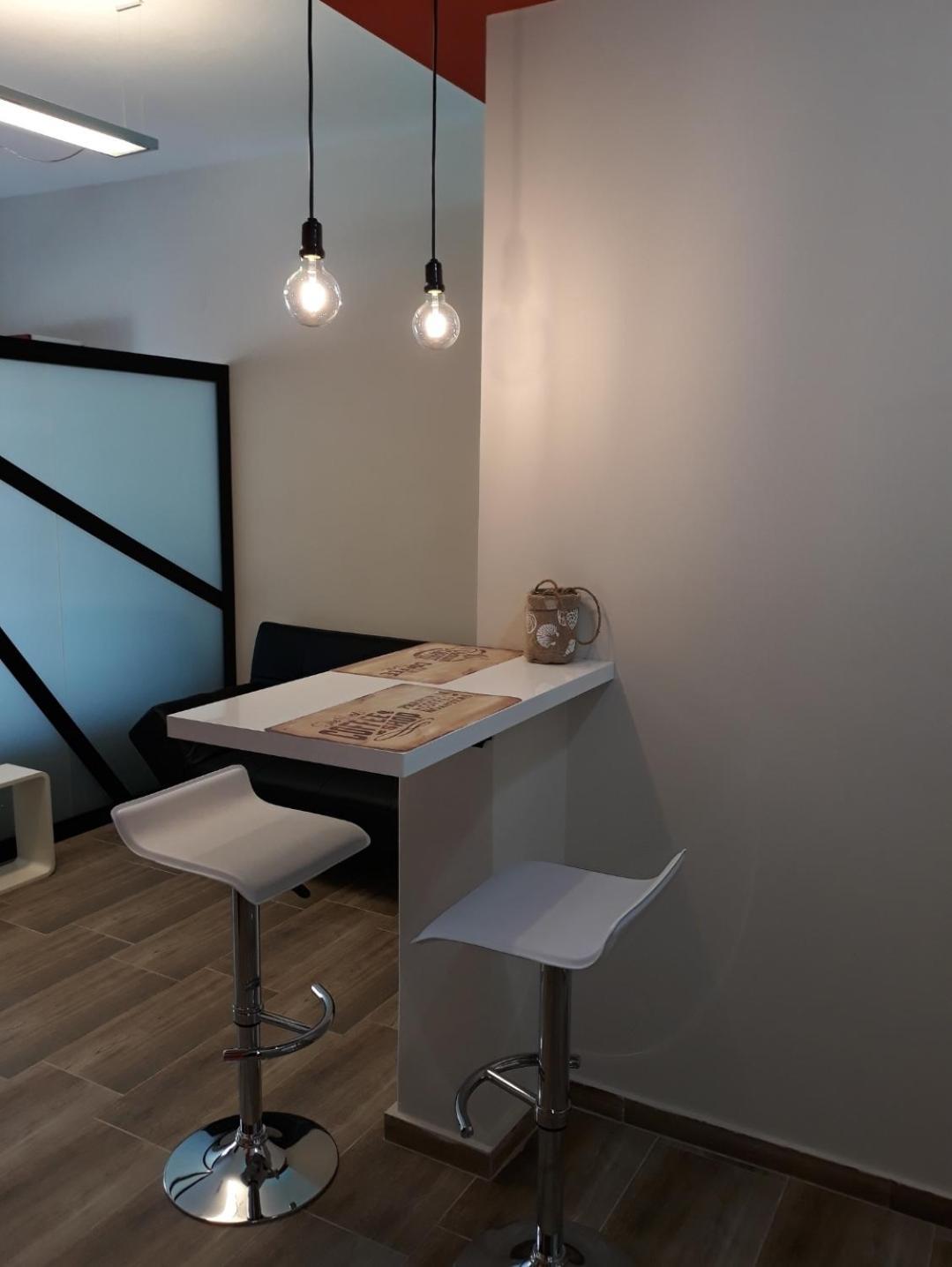Apartment Dramamine2 *